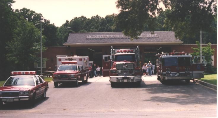 Housing ceremony for Engine 72.